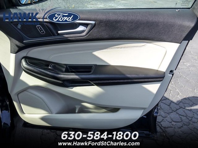Certified 2024 Ford Edge Titanium w/ Cargo Accessory Package image 29