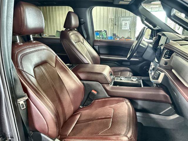 Certified 2024 Ford Expedition Limited AWD/4WD image 33