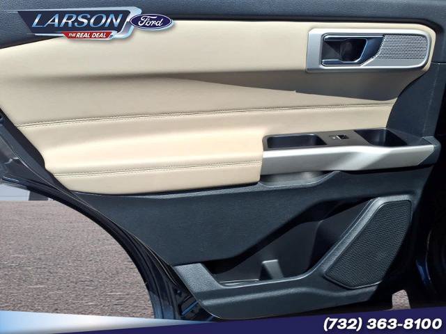 Certified 2023 Ford Explorer Limited AWD/4WD image 14