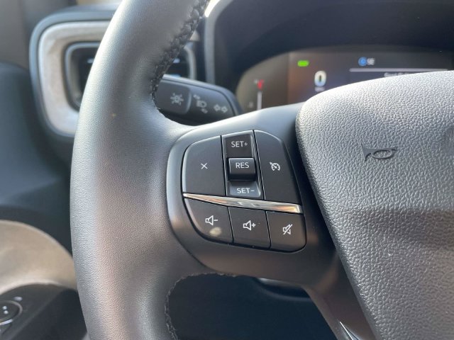 Certified 2026 Ford Maverick XLT w/ XLT Luxury Package FWD image 24