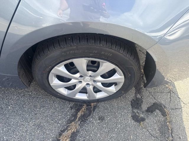 Used 2023 Toyota Corolla LE image 13