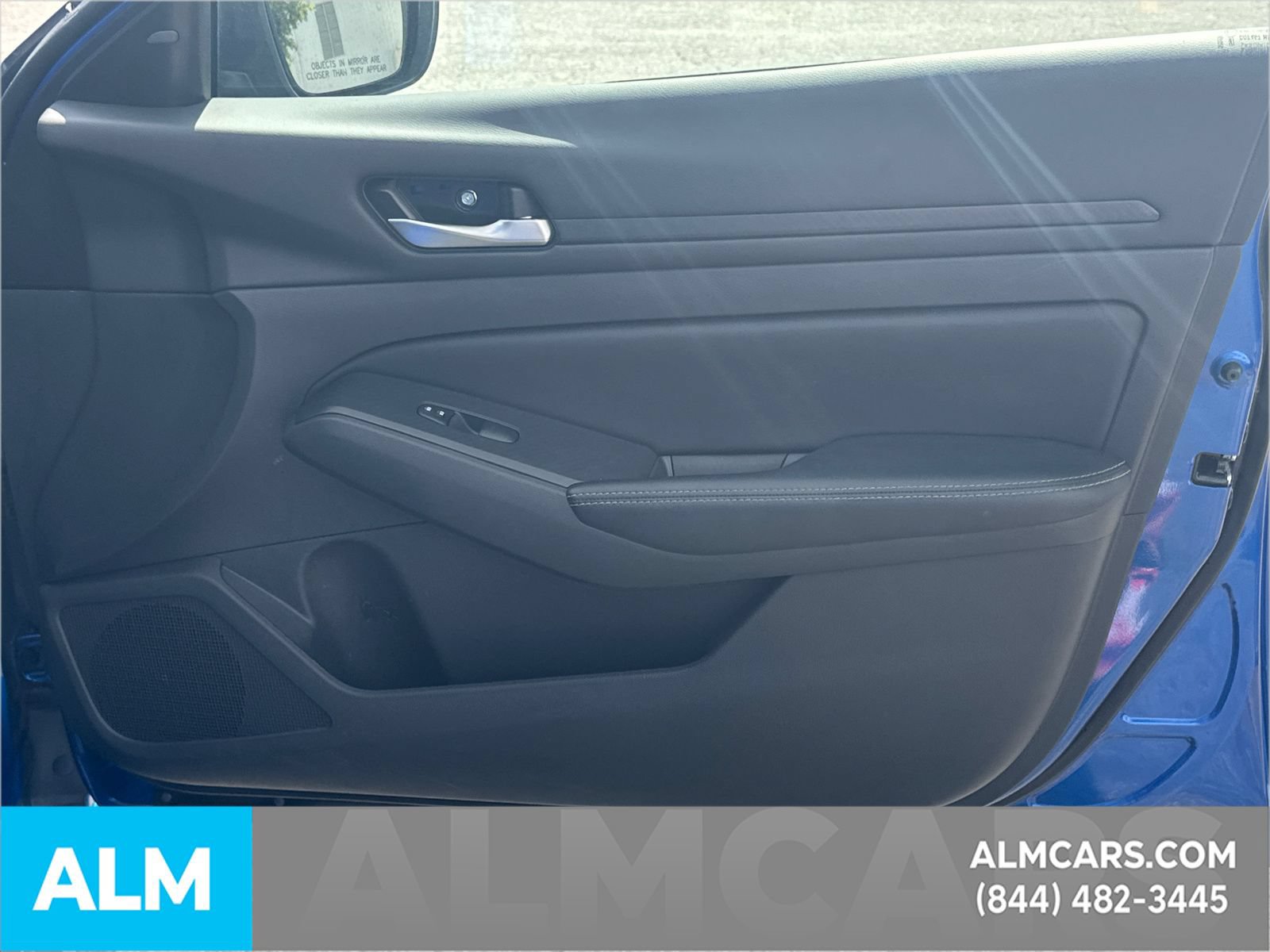Used 2025 Nissan Altima 2.5 SV FWD image 29