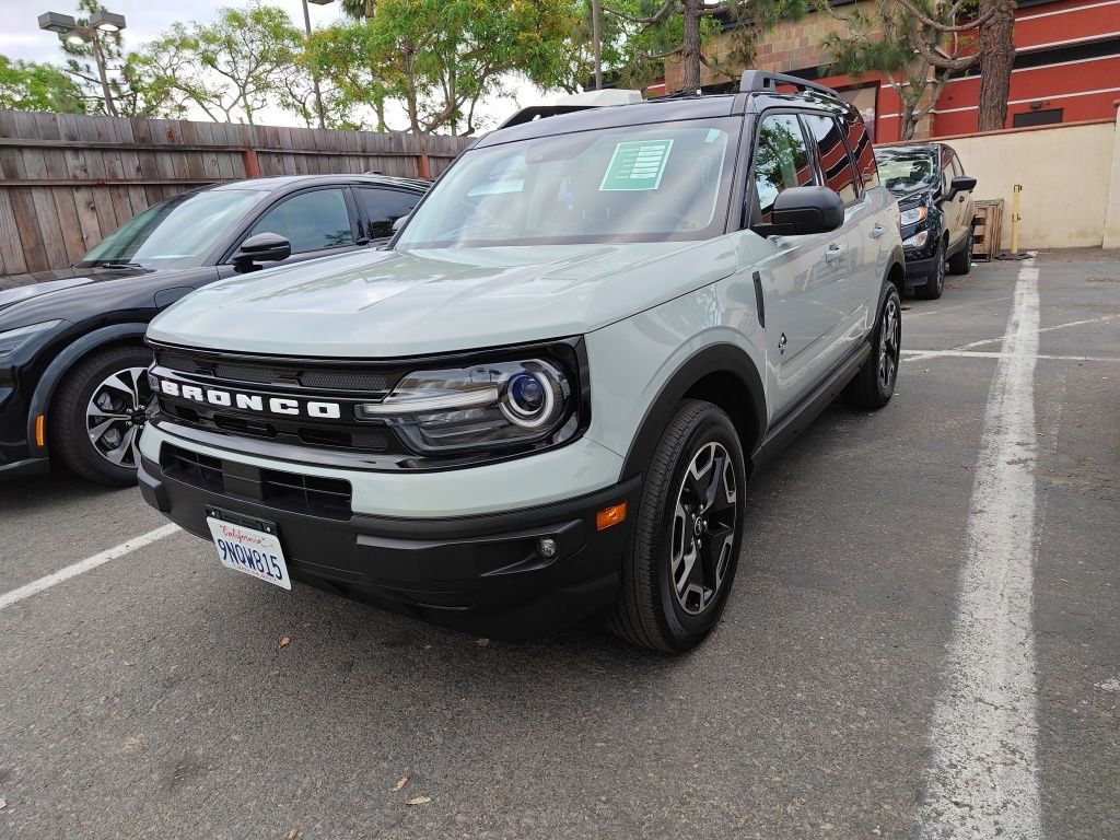 Certified 2022 Ford Bronco Sport Outer Banks w/ Tech Package image 17