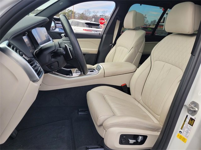 Used 2021 BMW X5 sDrive40i w/ Executive Package 2 image 9