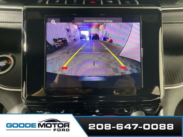 Used 2024 Jeep Grand Cherokee L Laredo w/ Luxury Tech Group I AWD/4WD image 16
