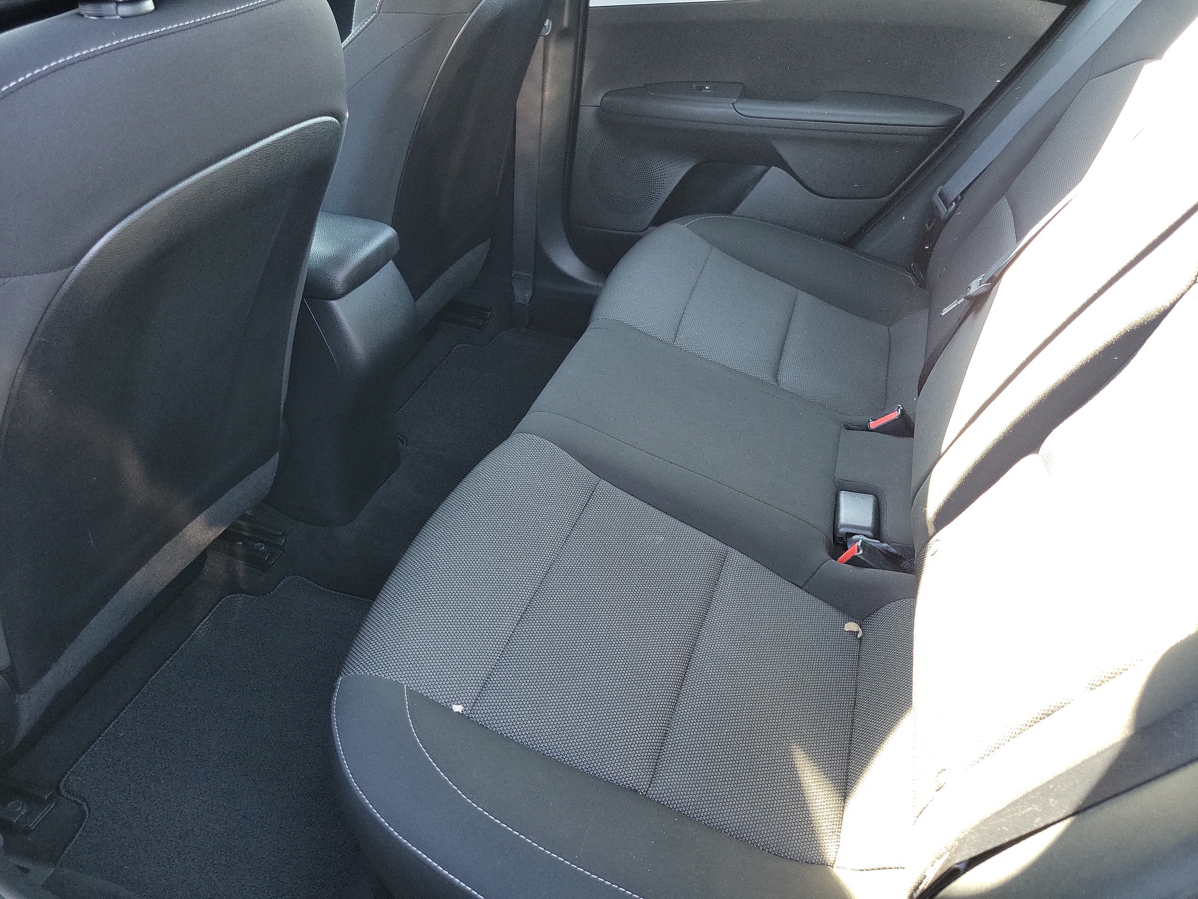 Used 2023 Kia Forte LXS w/ LXS Technology Package FWD image 11