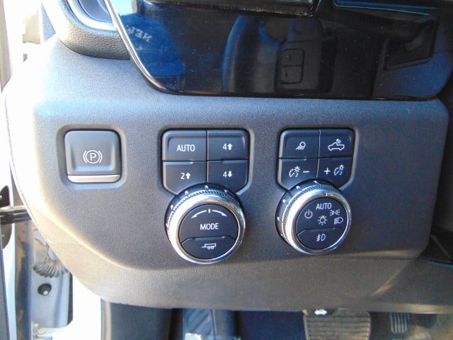Used 2024 GMC Sierra 1500 SLT AWD/4WD image 19