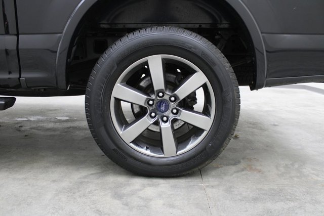 Certified 2017 Ford F150 XLT w/ Equipment Group 302A Luxury AWD/4WD image 20