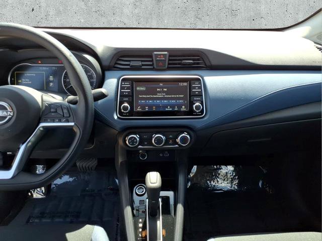 Used 2025 Nissan Versa SV w/ Trunk Package FWD image 16