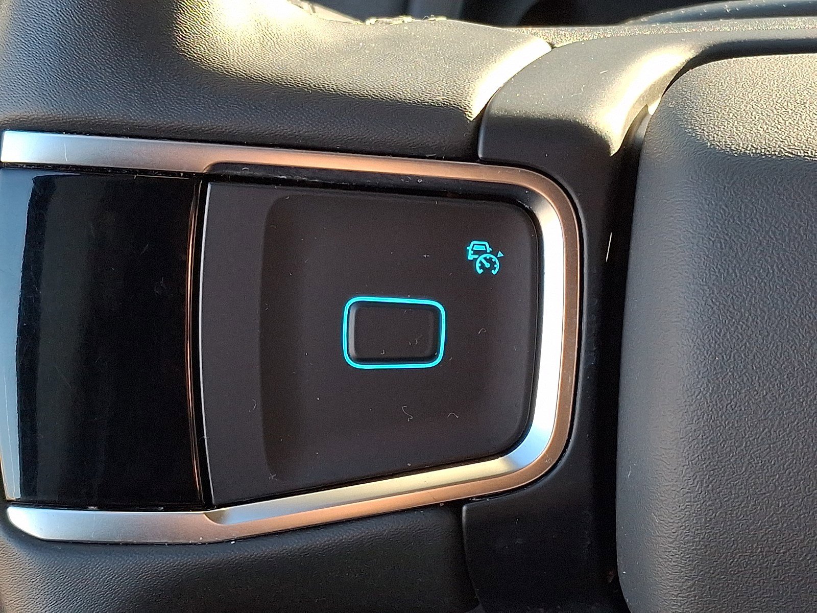 Certified 2025 Ford Expedition Active image 19