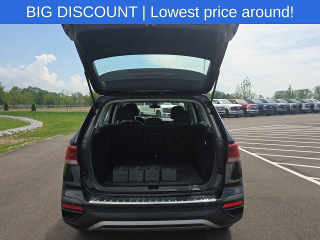 Used 2024 Volkswagen Taos S AWD/4WD image 11