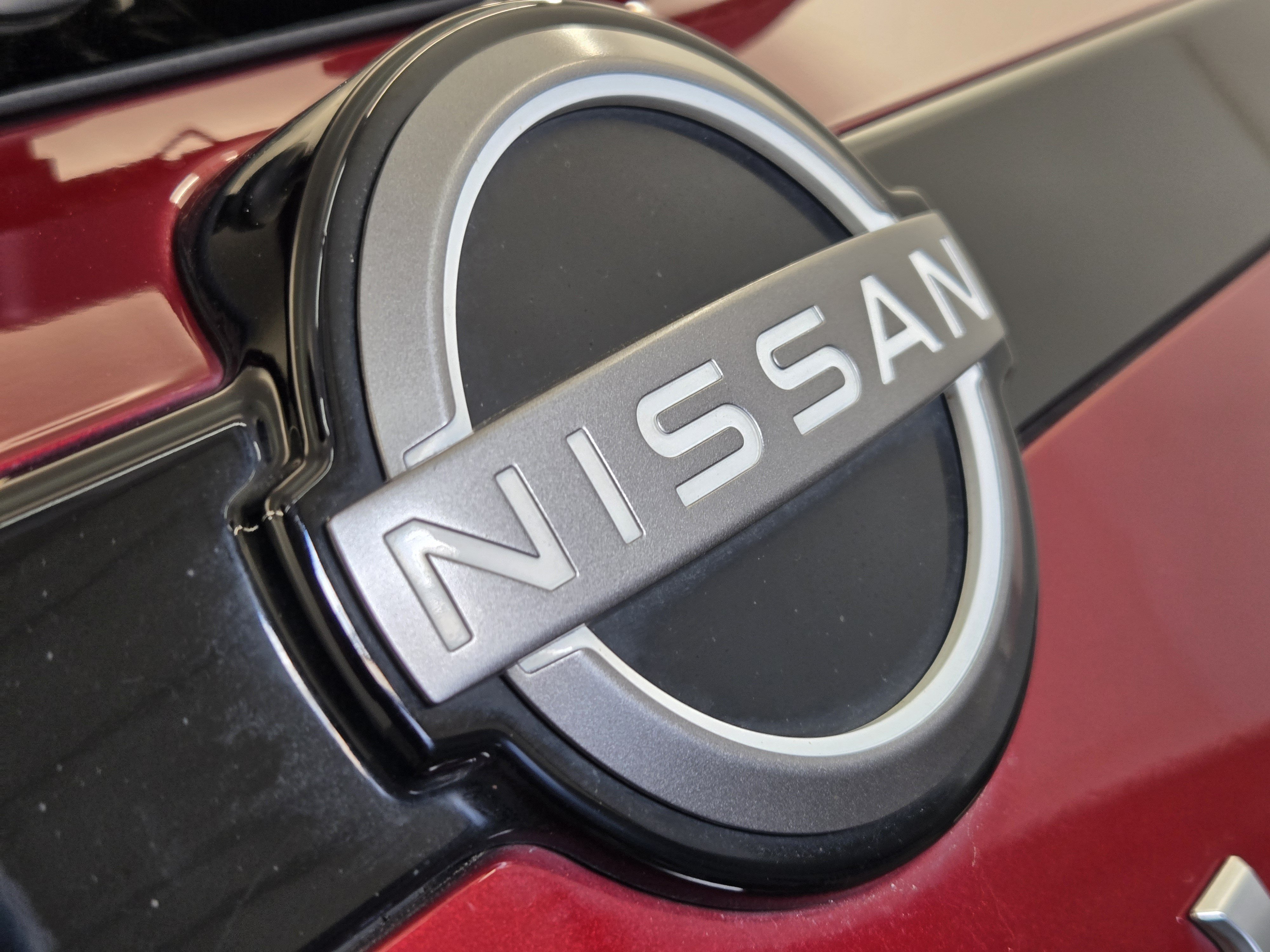 Used 2023 Nissan Pathfinder SV FWD image 12
