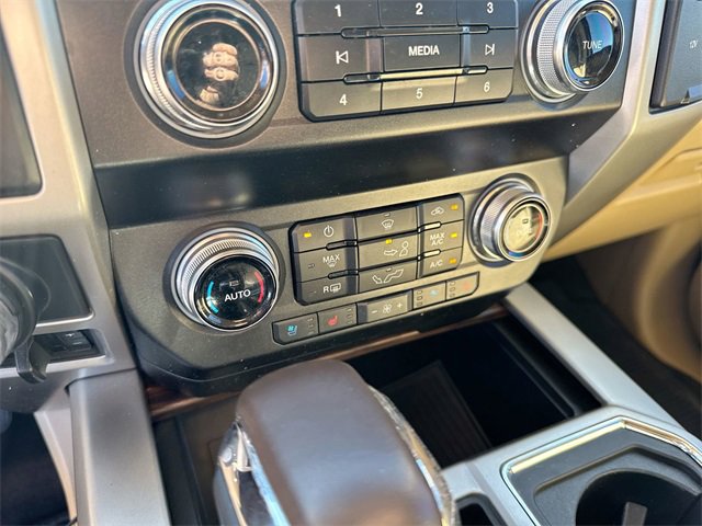 Certified 2020 Ford F150 Lariat w/ Equipment Group 502A Luxury image 21