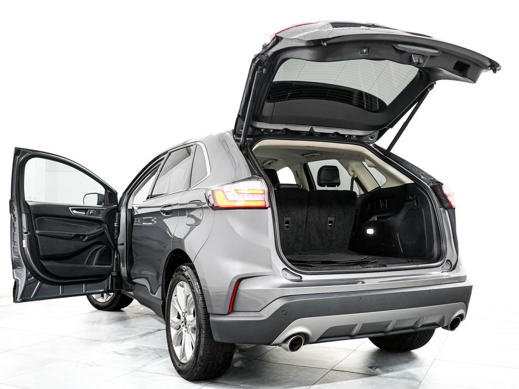 Certified 2024 Ford Edge Titanium AWD/4WD image 11