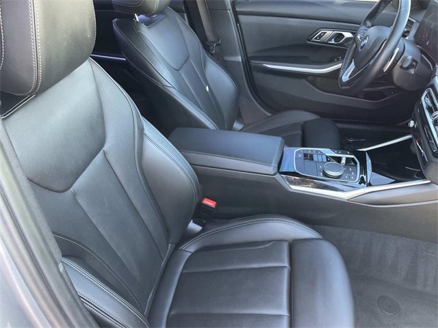 Used 2023 BMW 330i Sedan w/ Driving Assistance Package image 34