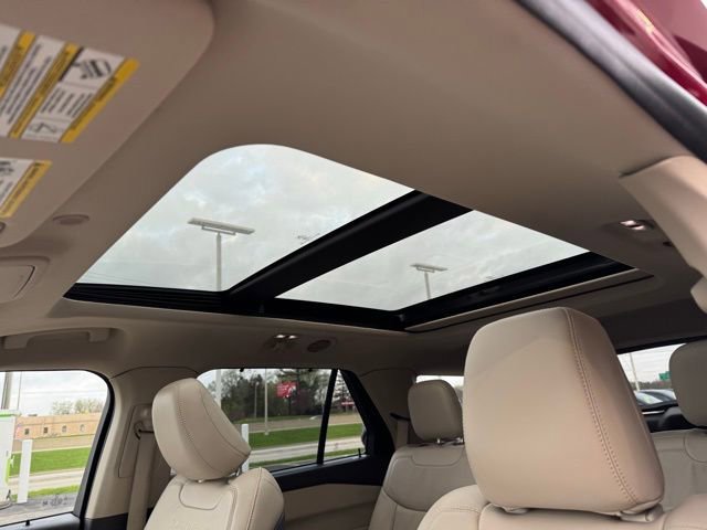 Certified 2020 Ford Explorer Platinum w/ Premium Technology Package AWD/4WD image 14