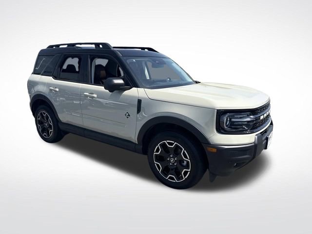 Certified 2025 Ford Bronco Sport Outer Banks w/ Outer Banks Tech Package+ AWD/4WD image 8