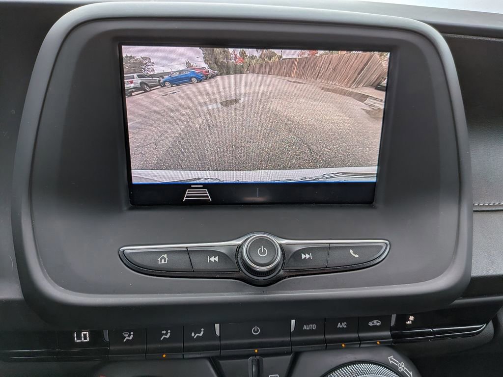Used 2020 Chevrolet Camaro LT w/ RS Package image 19