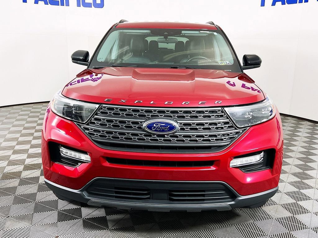 Certified 2023 Ford Explorer XLT w/ Equipment Group 202A image 8