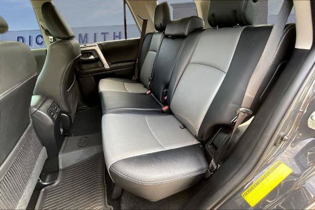 Used 2024 Toyota 4Runner SR5 Premium w/ Moonroof Package AWD/4WD image 22
