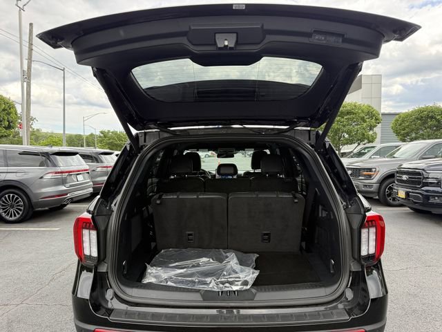 Certified 2026 Ford Explorer ST w/ Sun And Sound Package AWD/4WD image 37