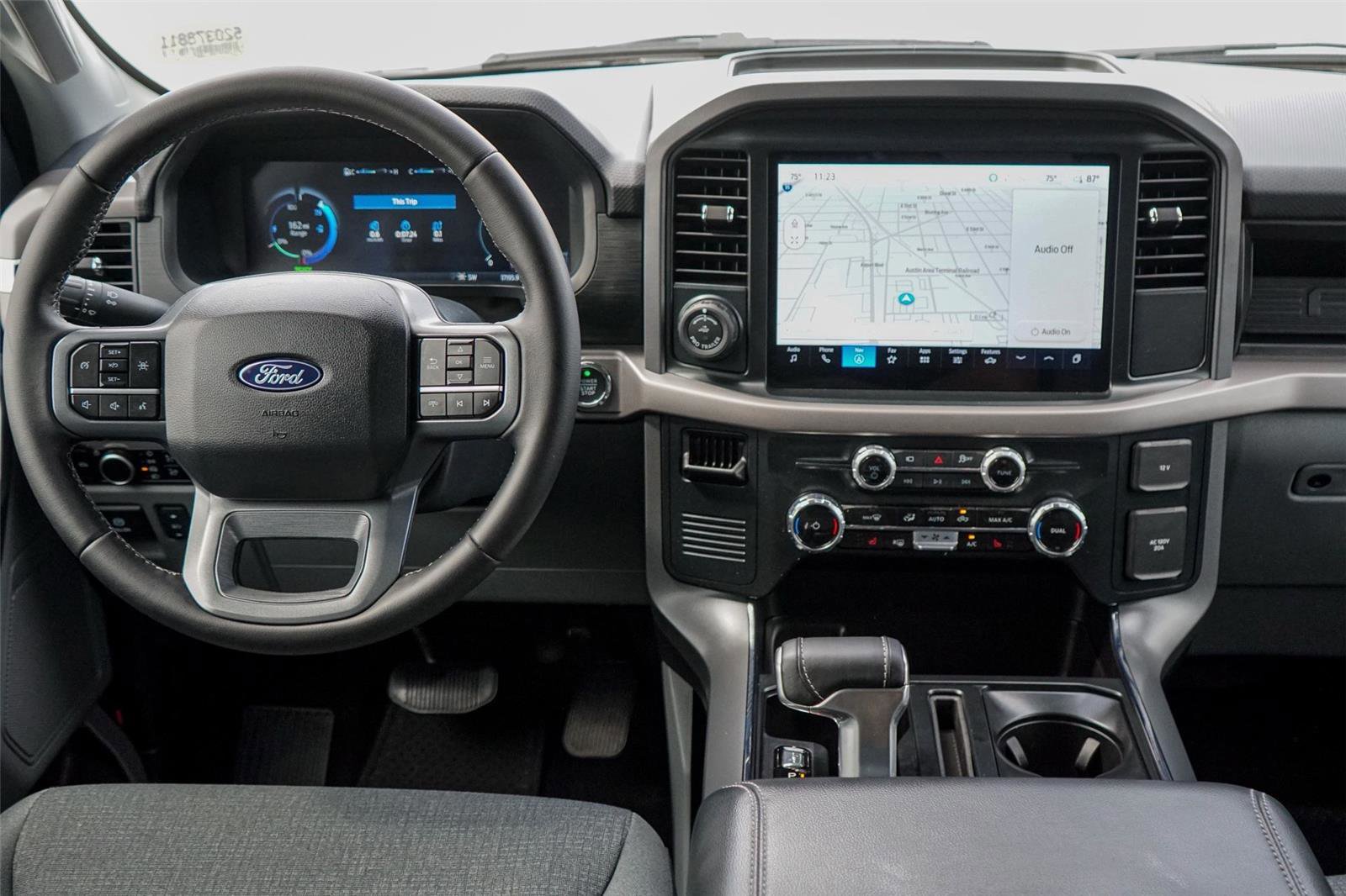 Certified 2025 Ford F150 Lightning XLT AWD/4WD image 25