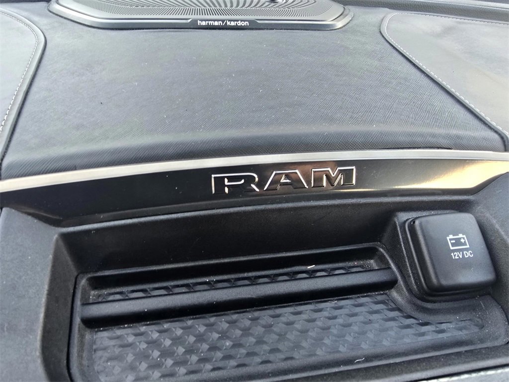 Used 2020 RAM 3500 Limited image 15