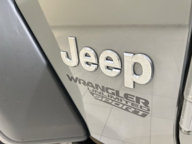 Used 2021 Jeep Wrangler Unlimited Sport AWD/4WD image 28