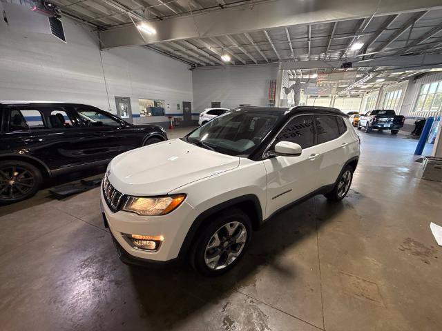 Used 2018 Jeep Compass Limited AWD/4WD image 4