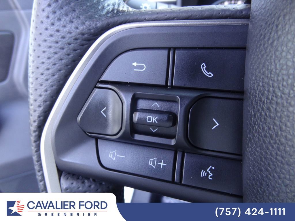 Used 2025 Toyota Tundra SR5 w/ SR5 Premium Package AWD/4WD image 20