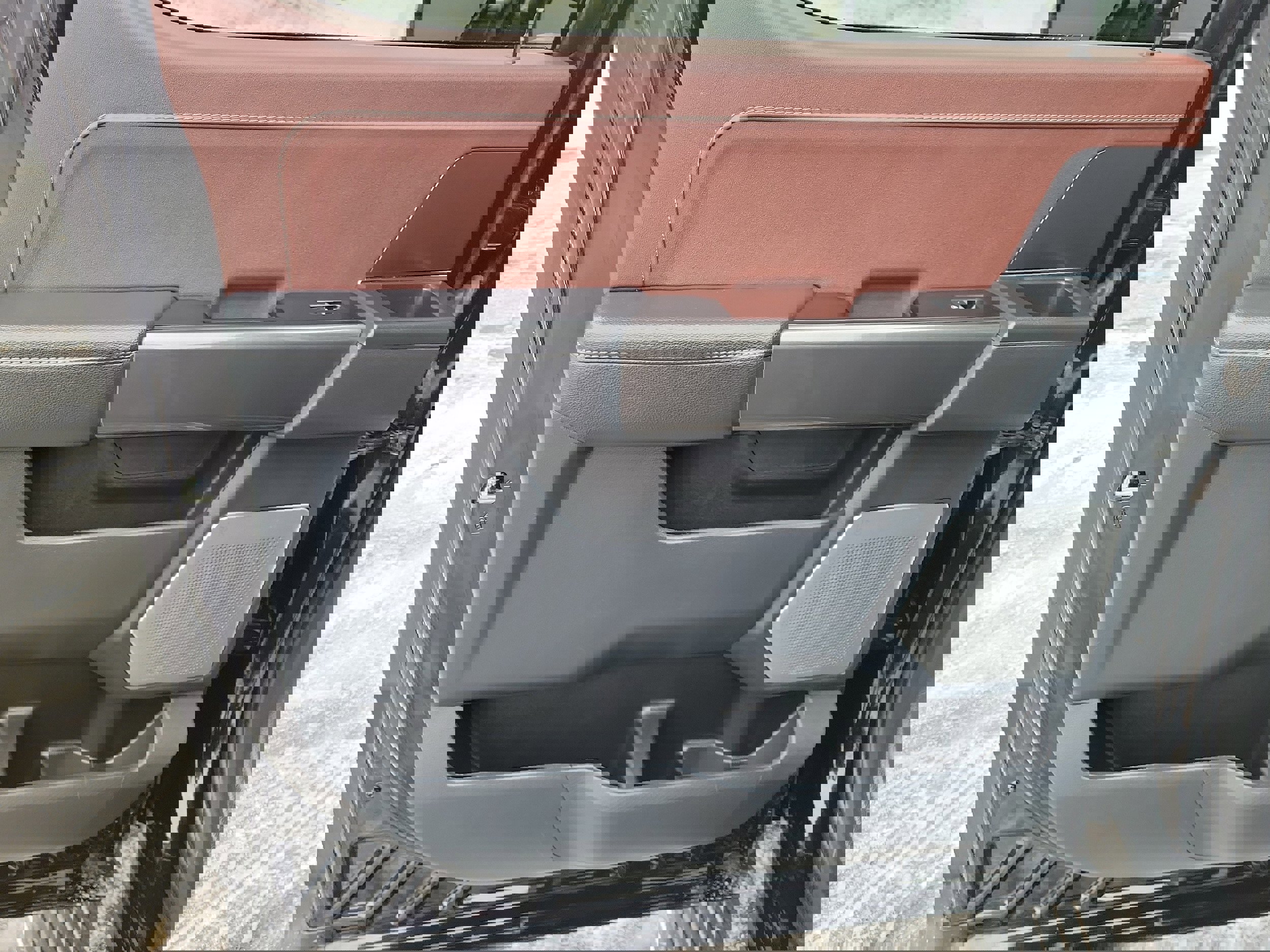 Certified 2023 Ford F150 Lariat w/ Equipment Group 502A High image 9