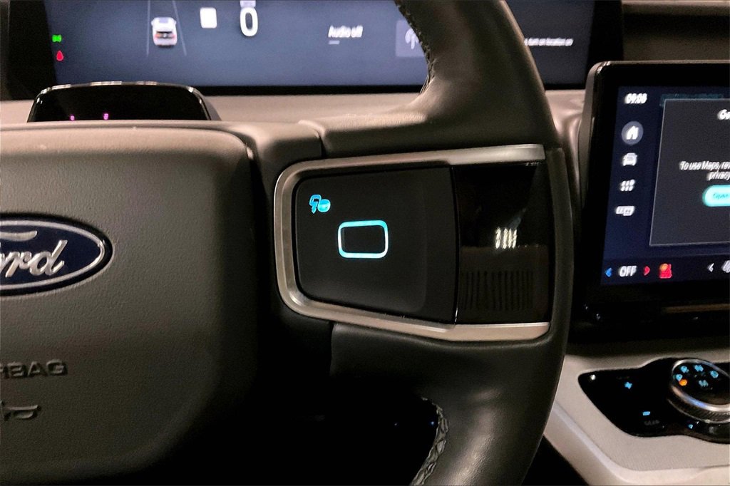 Certified 2025 Ford Expedition Max Active image 18