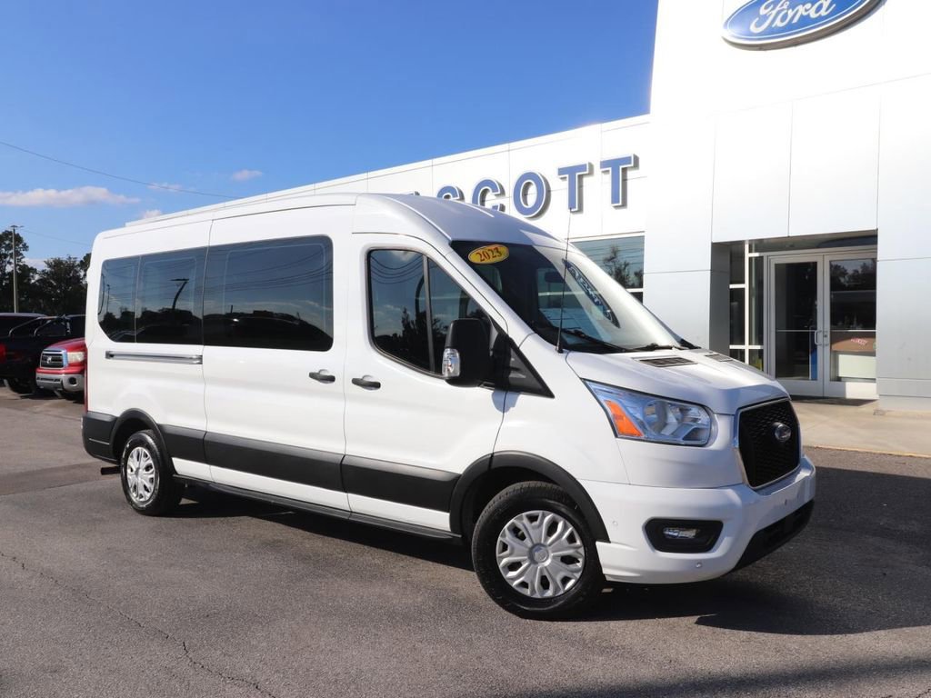Certified 2022 Ford Transit 350 XLT RWD image 7