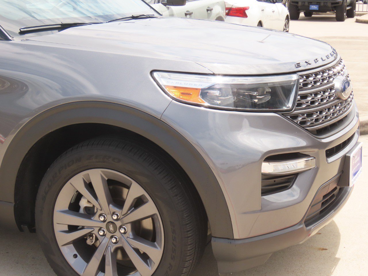 Certified 2023 Ford Explorer XLT w/ Equipment Group 202A RWD image 5