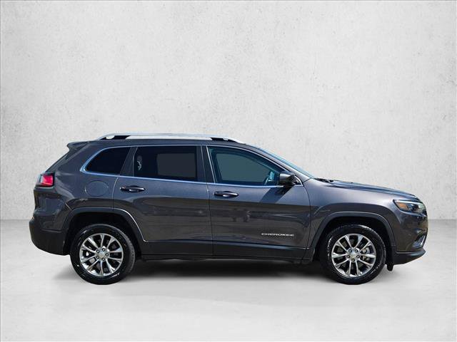 Used 2019 Jeep Cherokee Latitude Plus FWD image 4