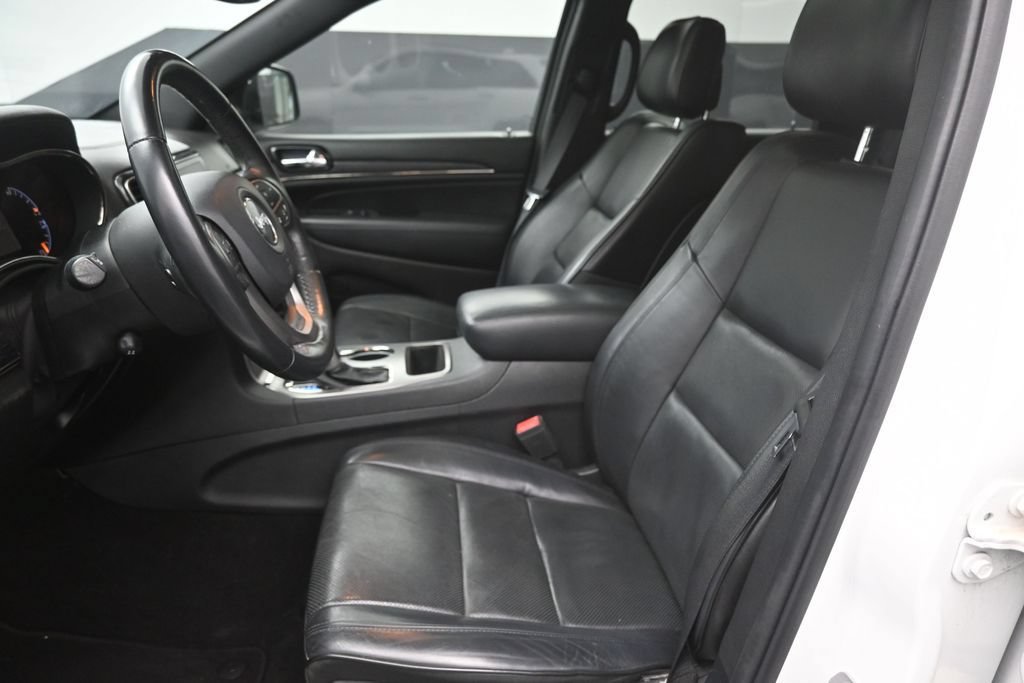 Used 2019 Jeep Grand Cherokee High Altitude RWD image 18