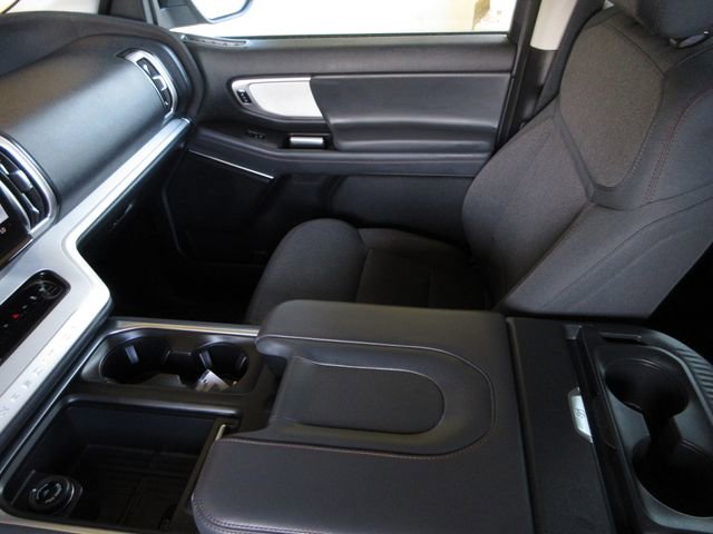 Certified 2025 Ford Expedition Active RWD image 19