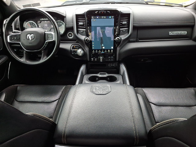 Used 2022 RAM 1500 Laramie AWD/4WD image 19