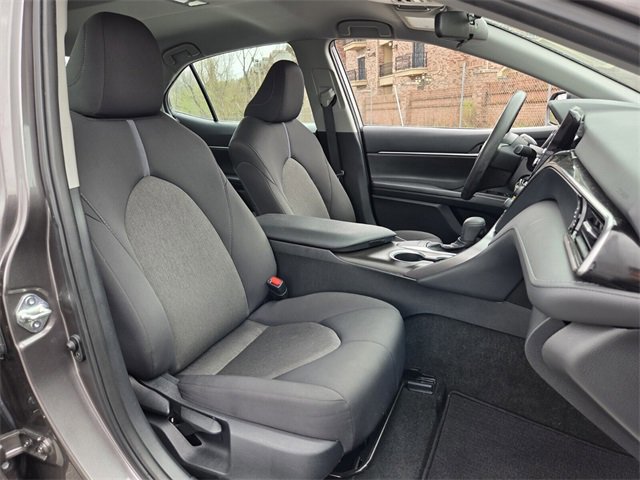 Used 2023 Toyota Camry LE image 16