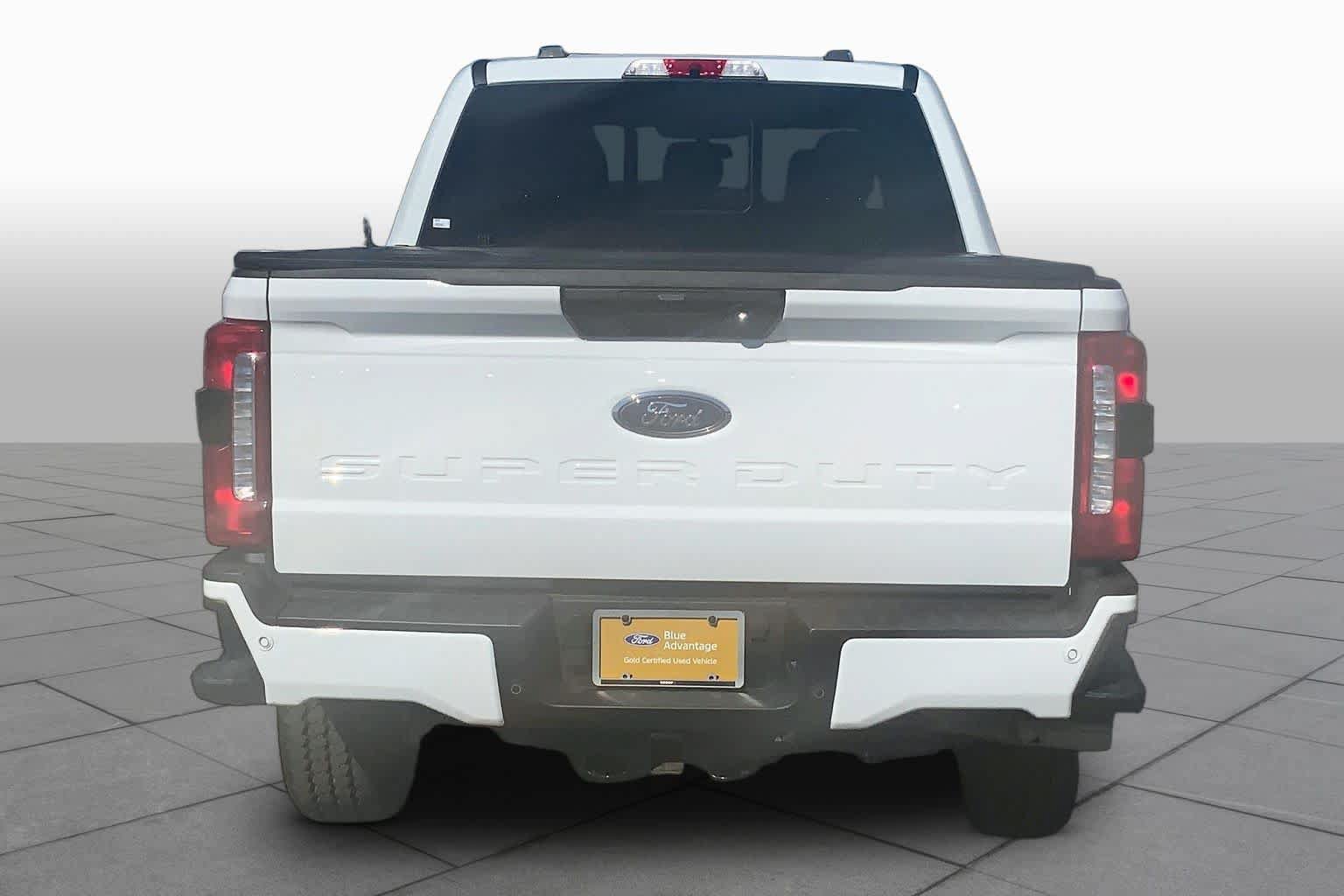 Certified 2025 Ford F250 XL w/ STX Appearance Package AWD/4WD image 5