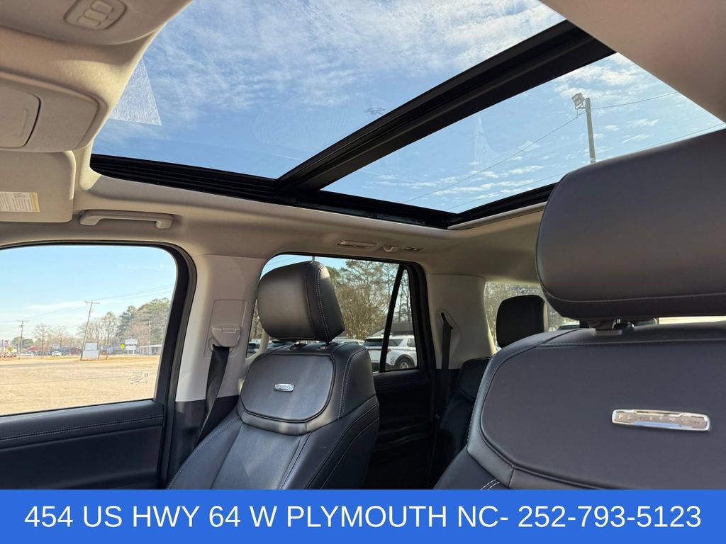 Certified 2025 Ford Expedition Max Platinum AWD/4WD image 17