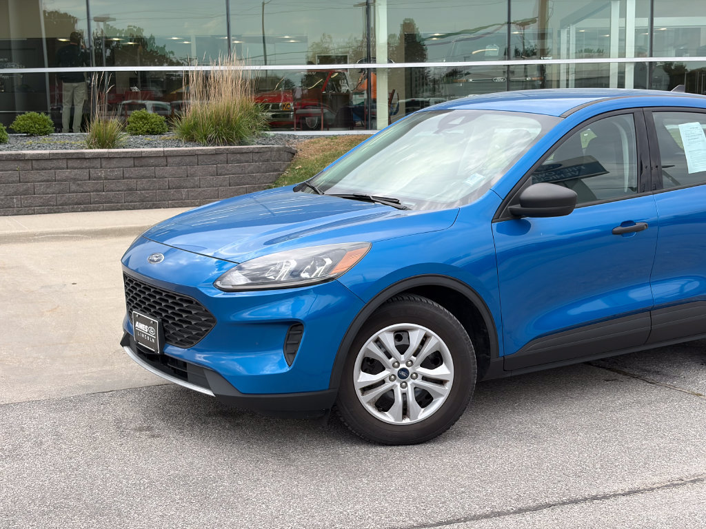 Certified 2021 Ford Escape S FWD image 2