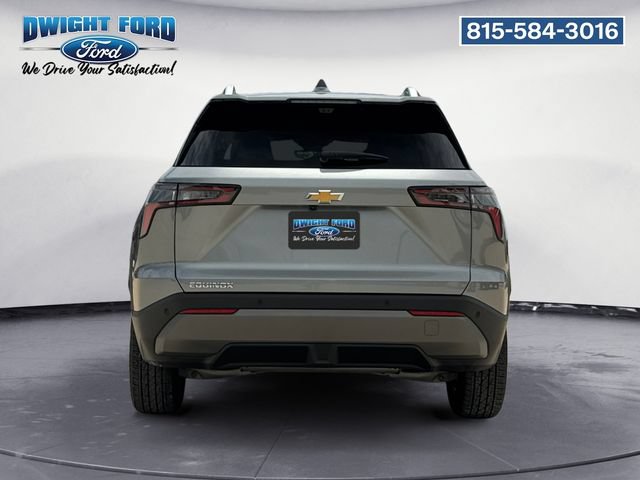 Used 2025 Chevrolet Equinox LT w/ Convenience Package II FWD image 4