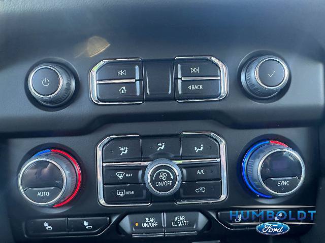 Used 2023 Chevrolet Tahoe Z71 w/ Luxury Package AWD/4WD image 24
