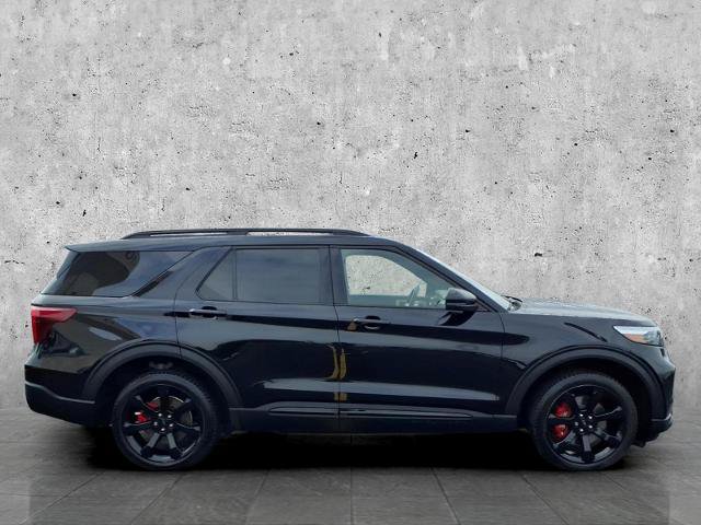 Certified 2022 Ford Explorer ST w/ ST Street Pack AWD/4WD image 3