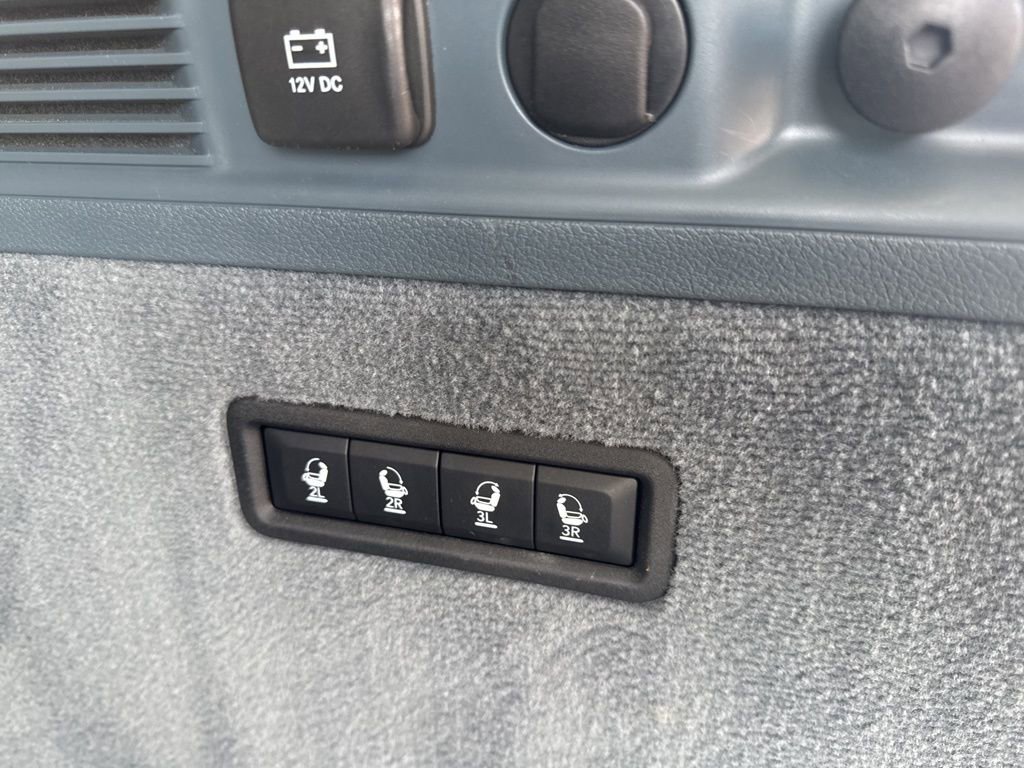 Used 2022 Jeep Grand Wagoneer Series III w/ Rear Seat Video Group 1 image 50