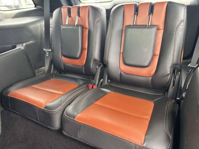 Certified 2019 Ford Explorer XLT w/ Equipment Group 202A FWD image 15