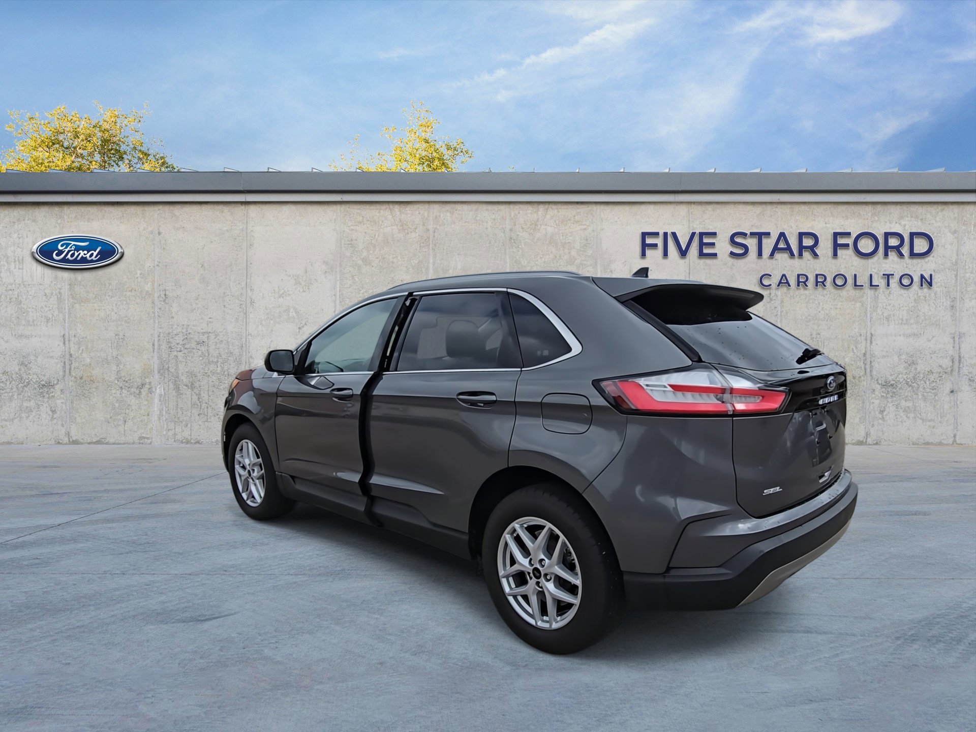 Certified 2023 Ford Edge SEL w/ Convenience Package image 3