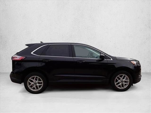 Certified 2024 Ford Edge SEL AWD/4WD image 5