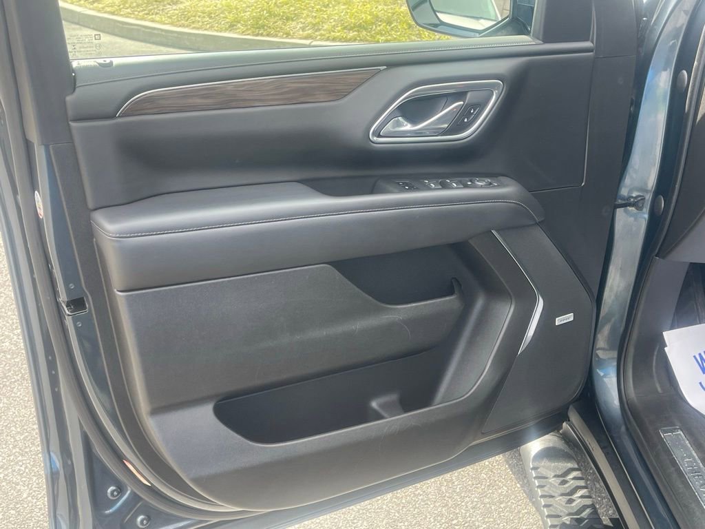 Used 2021 Chevrolet Suburban Z71 w/ Rear Media and Nav Package image 29